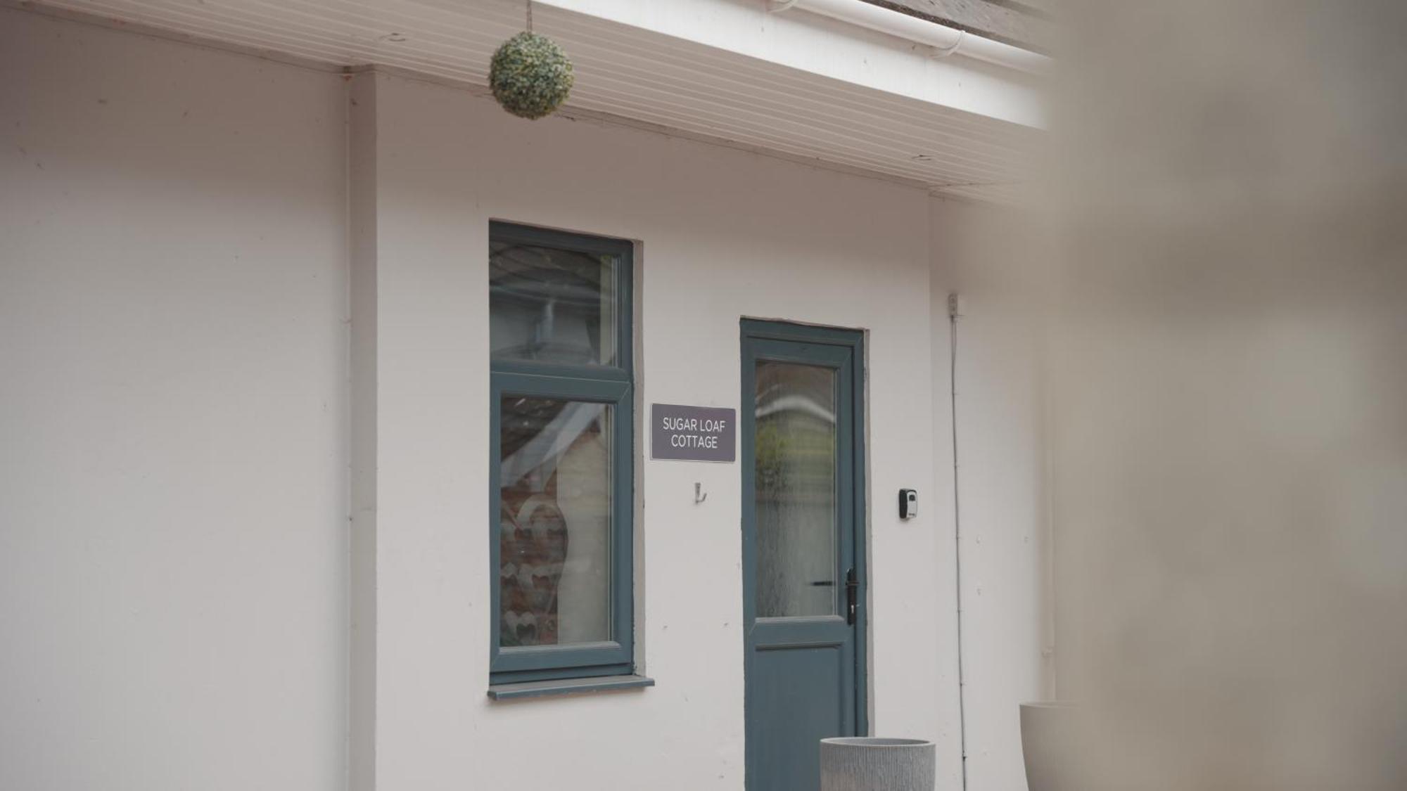 Pen-Y-Worlod Cottages アバーガベニー エクステリア 写真
